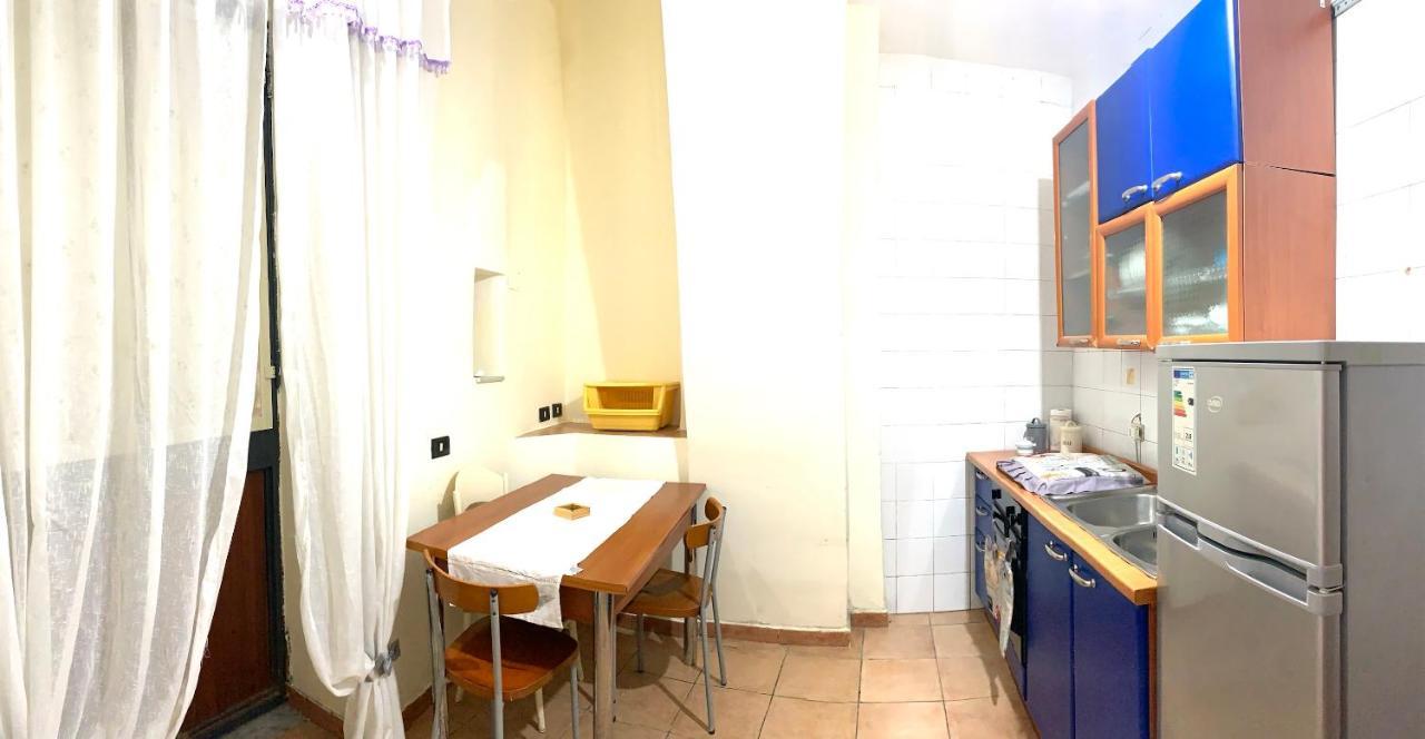 Holiday House San Biagio,41 Apartment เนเปิลส์ ภายนอก รูปภาพ